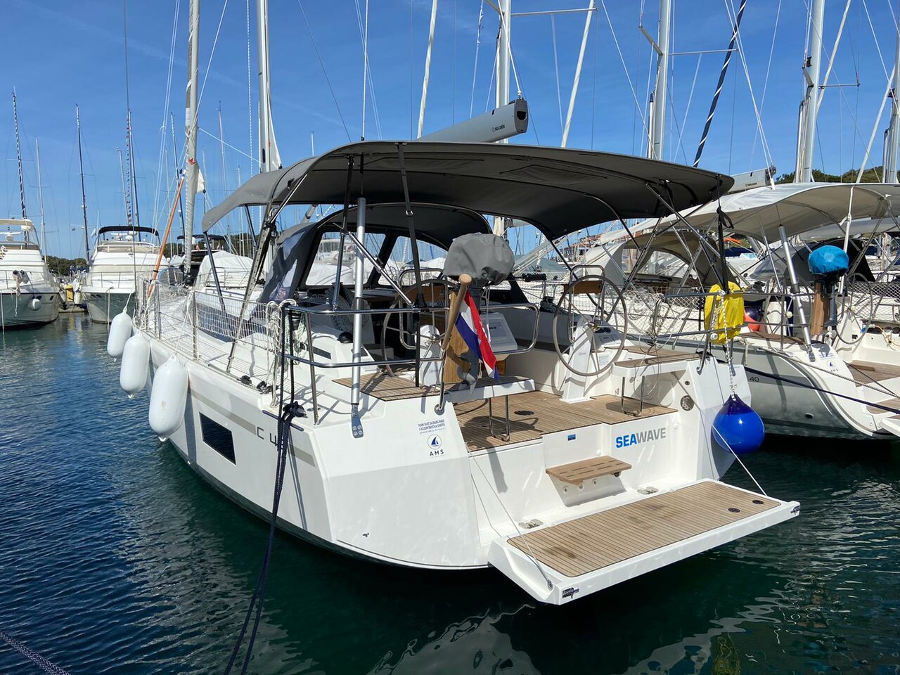 Photo #5 - Bavaria C42 (Seawave) in Vrsar - 31398