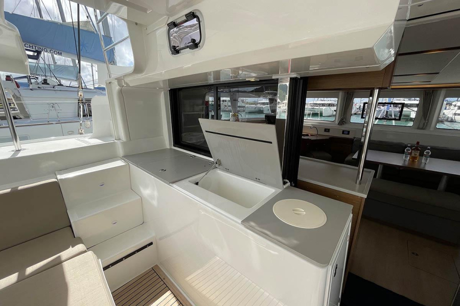 Photo #8 - Lagoon 46 - 4 + 2 cab. (Island Knights) in Nanny Cay - 31399