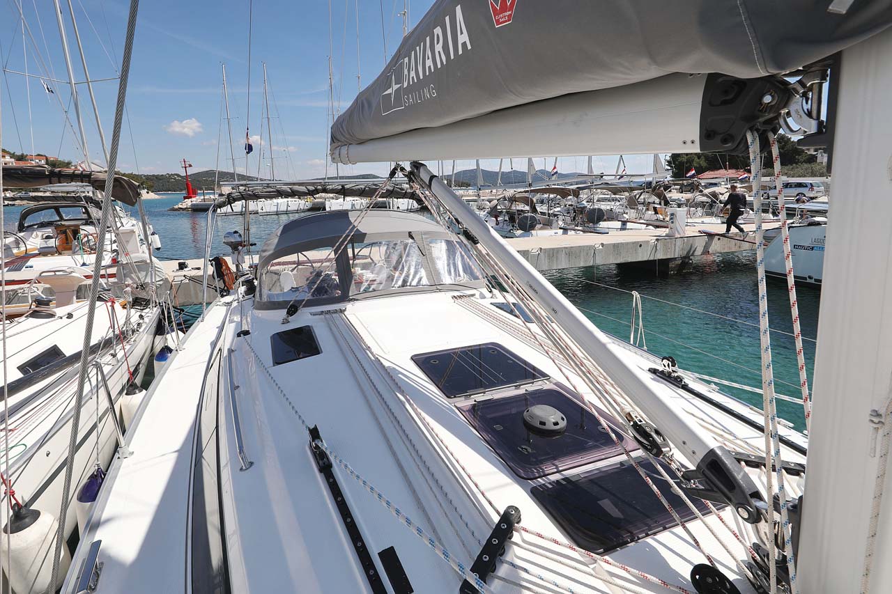 Photo #5 - Bavaria Cruiser 41 Style (Madrugada) en Murter - 31431