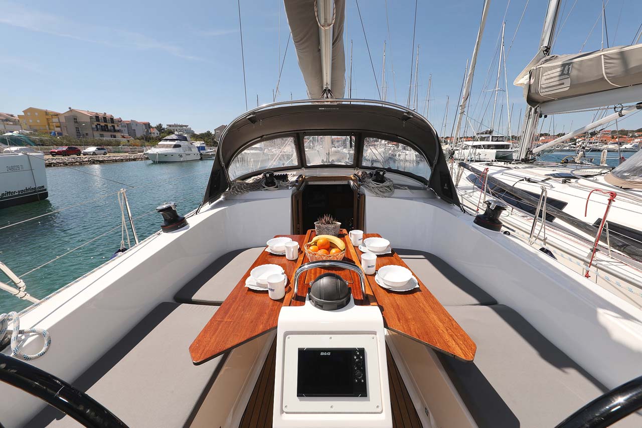 Photo #8 - Bavaria Cruiser 41 Style (Madrugada) en Murter - 31431