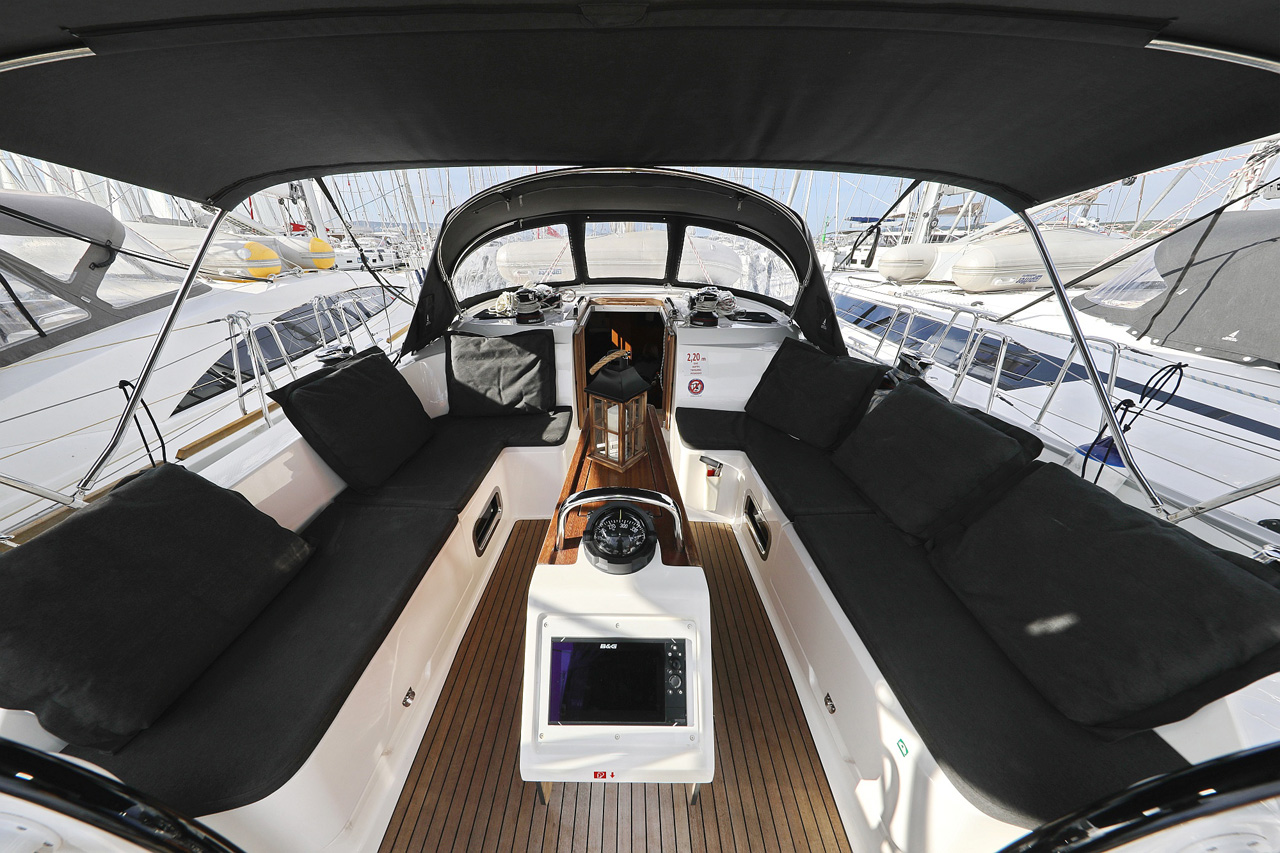 Photo #9 - Bavaria Cruiser 46 - 4 cab. (Neo Star V) in Biograd - 31439