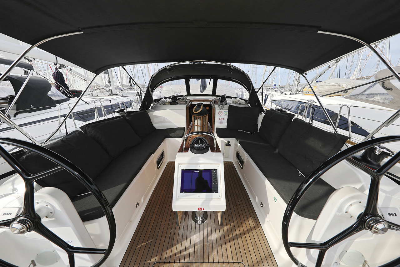Photo #4 - Bavaria Cruiser 46 - 4 cab. (Bella III) en Biograd - 31443