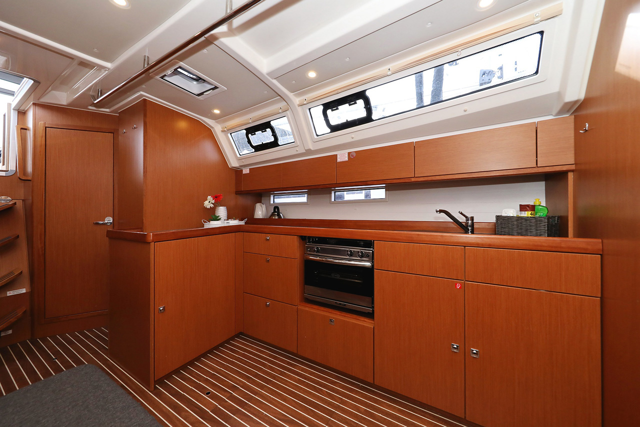Photo #11 - Bavaria Cruiser 46 - 4 cab. (Bella III) en Biograd - 31443