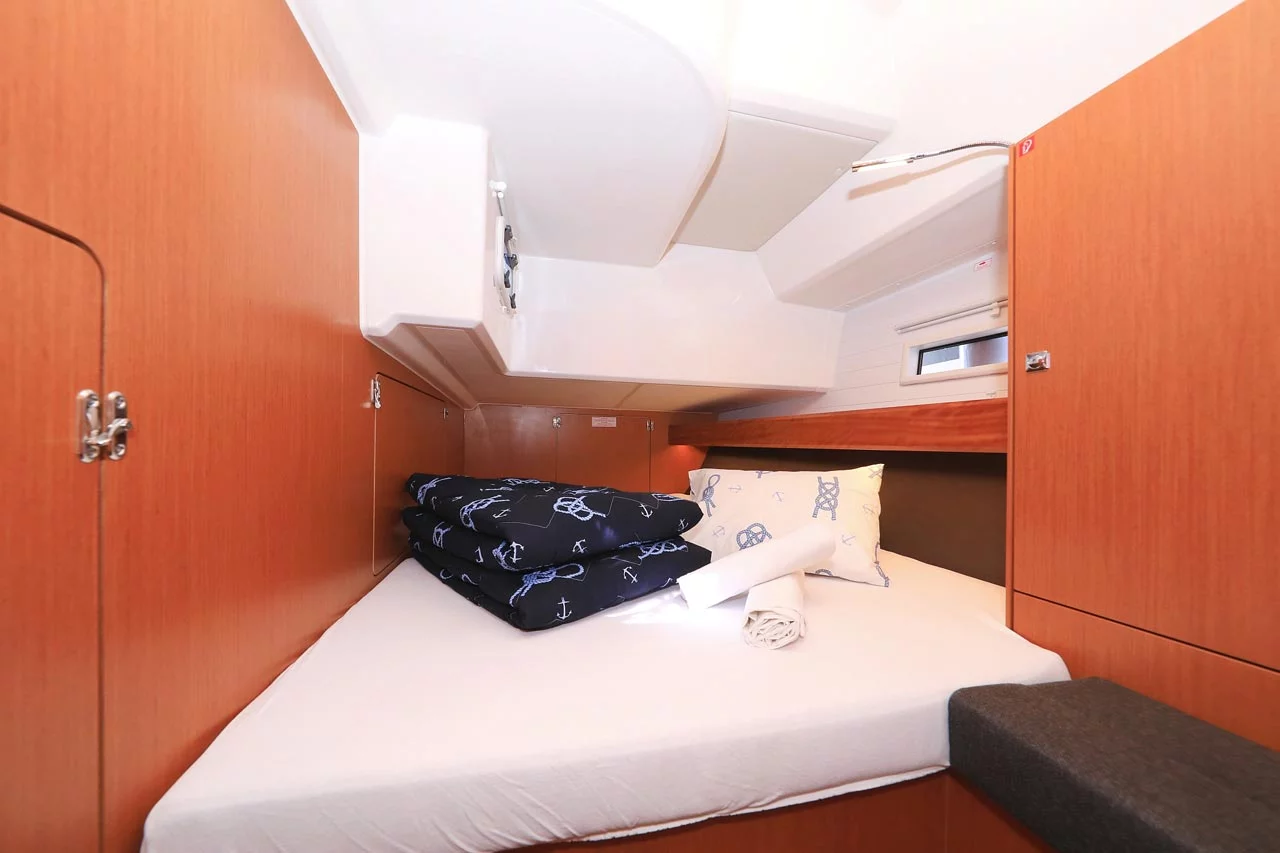 Bavaria Cruiser 46 - 4 cab. (Evodia 1)  - 24