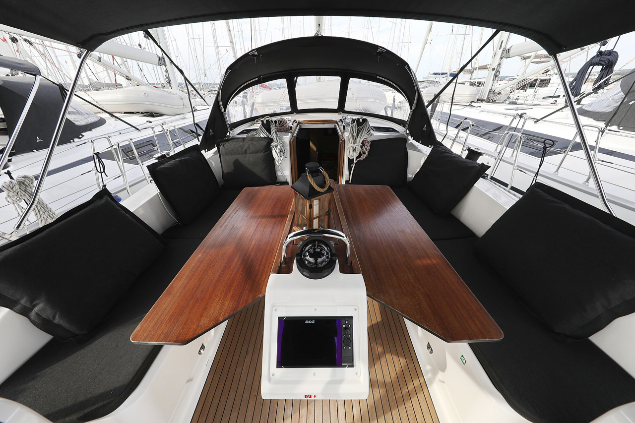 Photo #8 - Bavaria Cruiser 46 - 4 cab. (Silence four) in Biograd - 31445