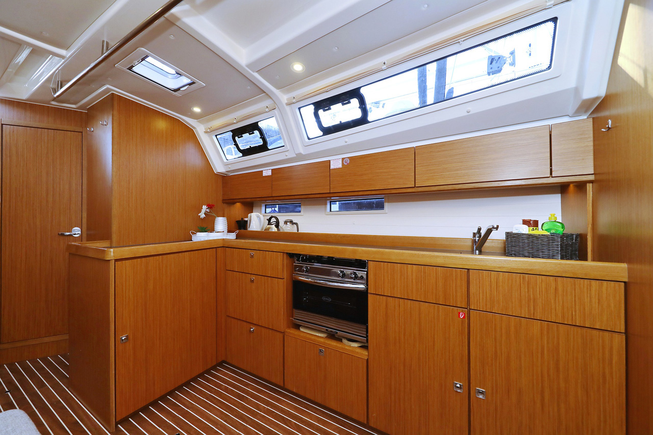 Photo #15 - Bavaria Cruiser 46 - 4 cab. (Rocky I) in Trogir - 31446