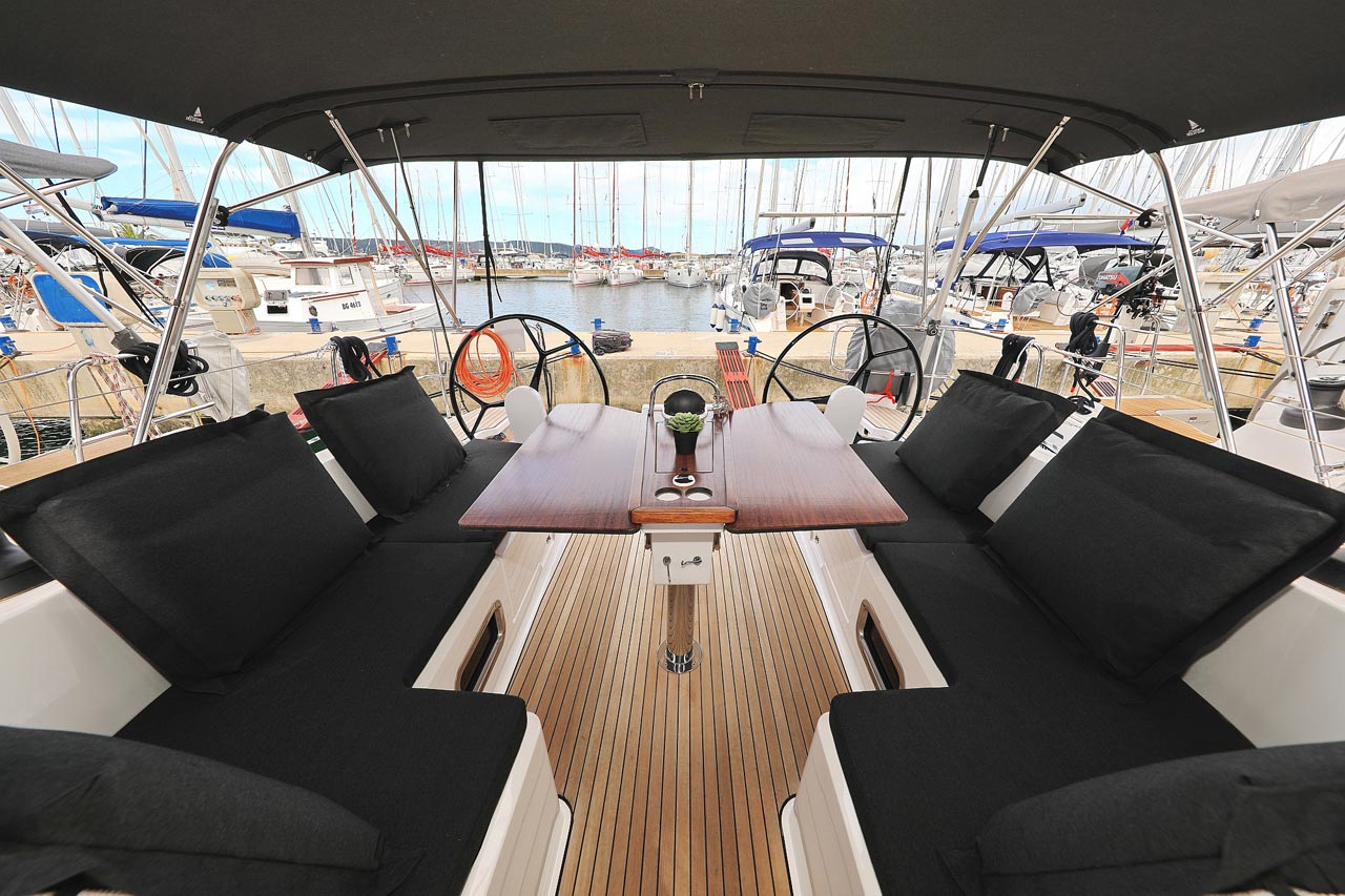 Photo #7 - Bavaria Cruiser 46 - 4 cab. (Abiona) in Biograd - 31447