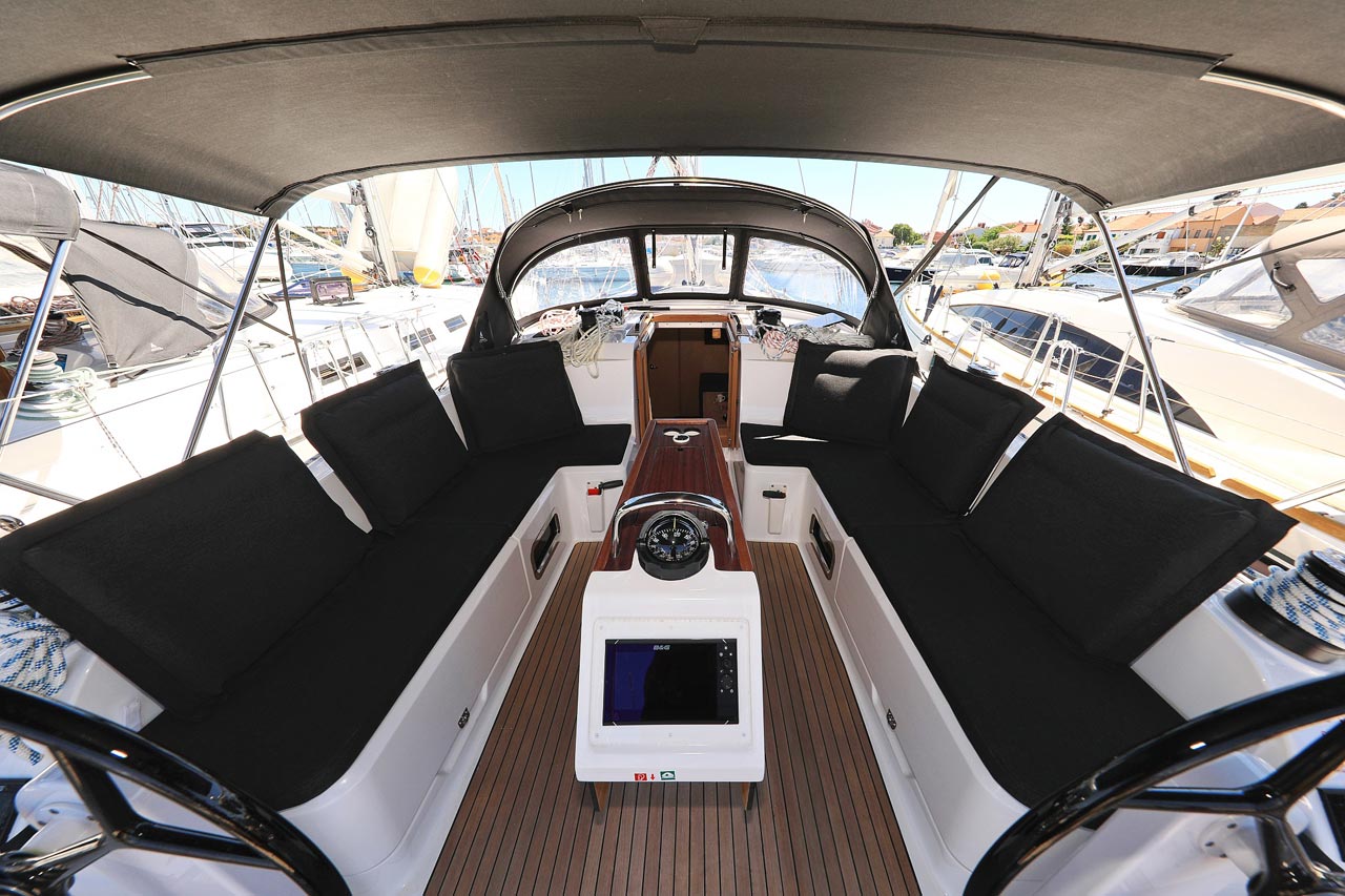 Photo #8 - Bavaria Cruiser 46 - 4 cab. (Cara) in Biograd - 31448
