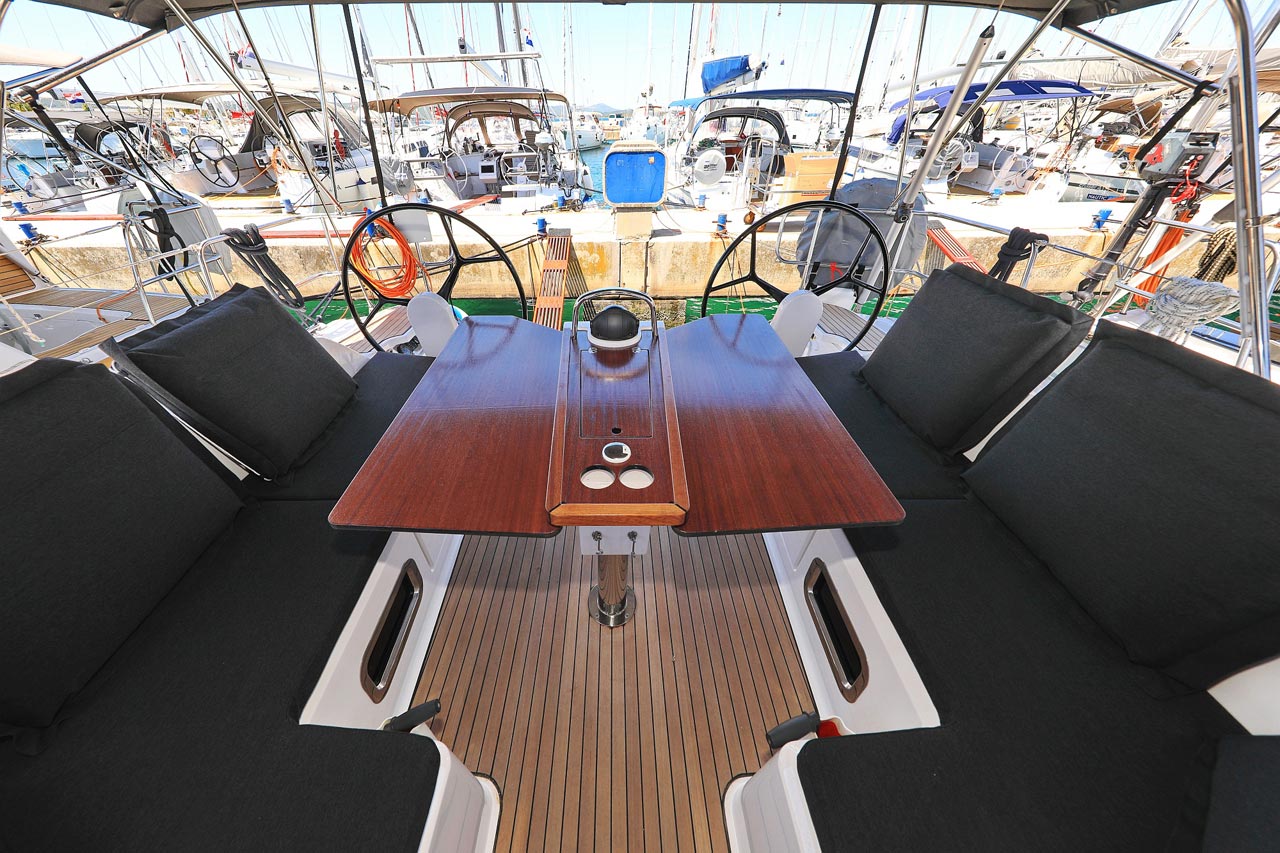 Photo #9 - Bavaria Cruiser 46 - 4 cab. (Cara) in Biograd - 31448