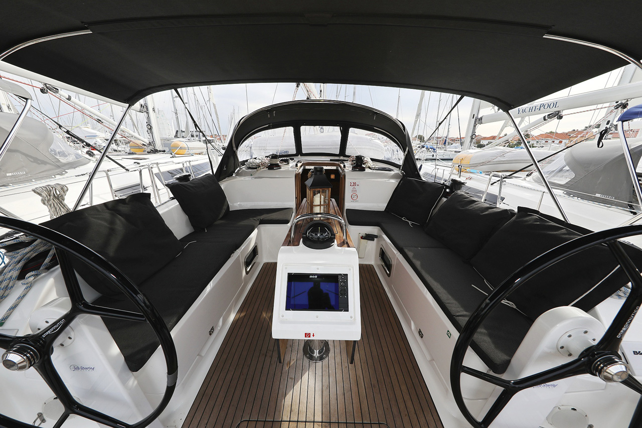 Photo #8 - Bavaria Cruiser 46 - 4 cab. (Rubin) in Biograd - 31451