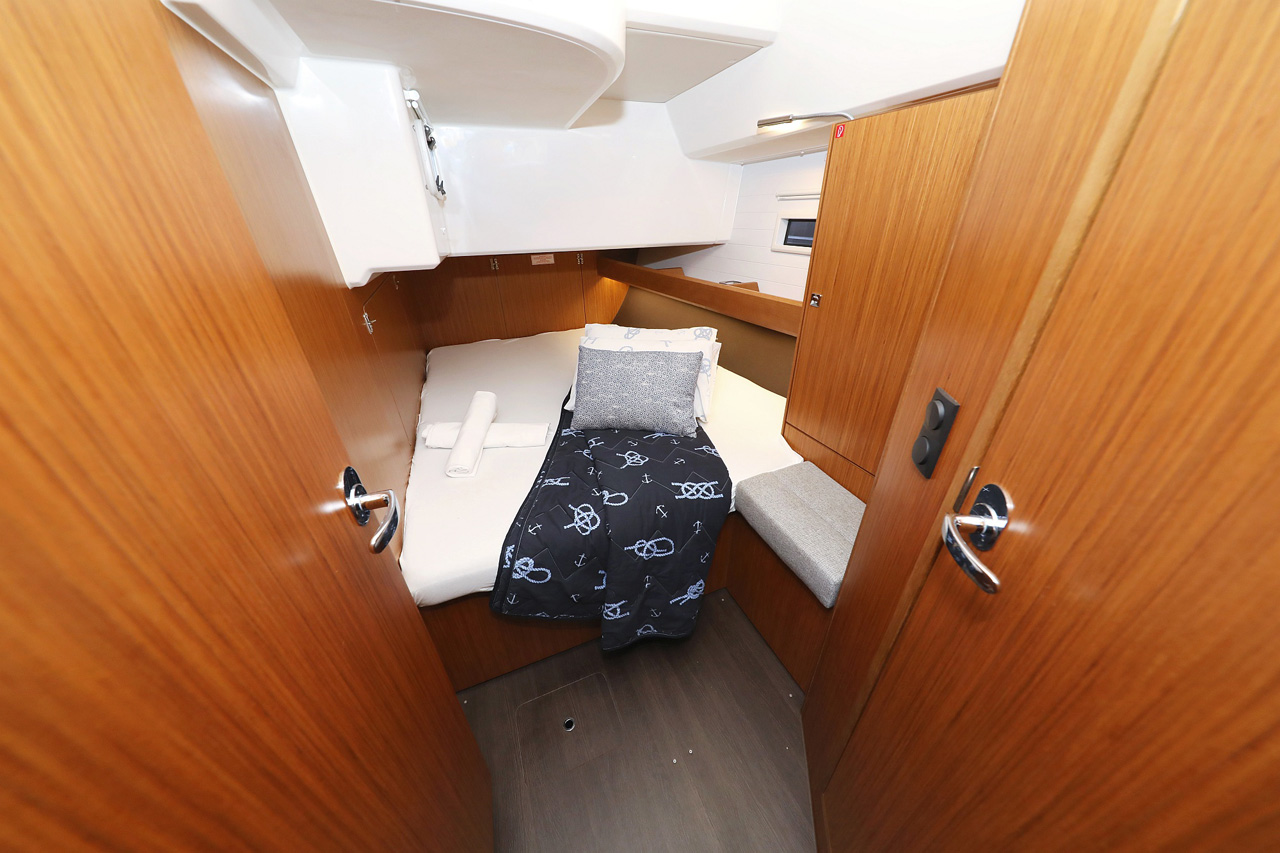 Photo #23 - Bavaria Cruiser 46 - 4 cab. (Rubin) in Biograd - 31451