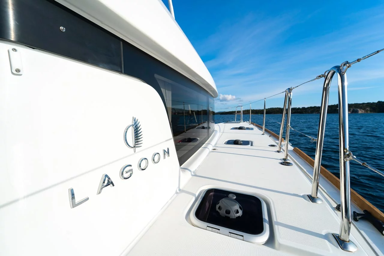 Lagoon 40 - 4 + 2 cab (Sound of Silence)  - 9