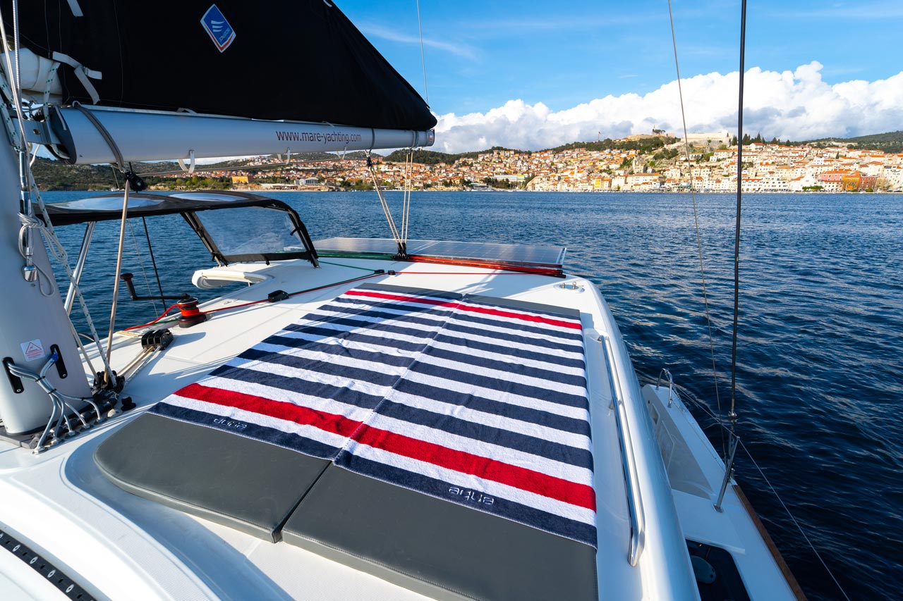 Photo #11 - Lagoon 40 - 4 + 2 cab (Sound of Silence) in Sibenik - 31464
