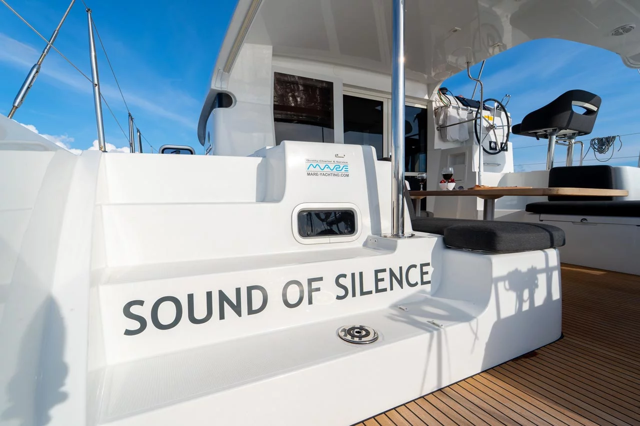 Lagoon 40 - 4 + 2 cab (Sound of Silence)  - 11