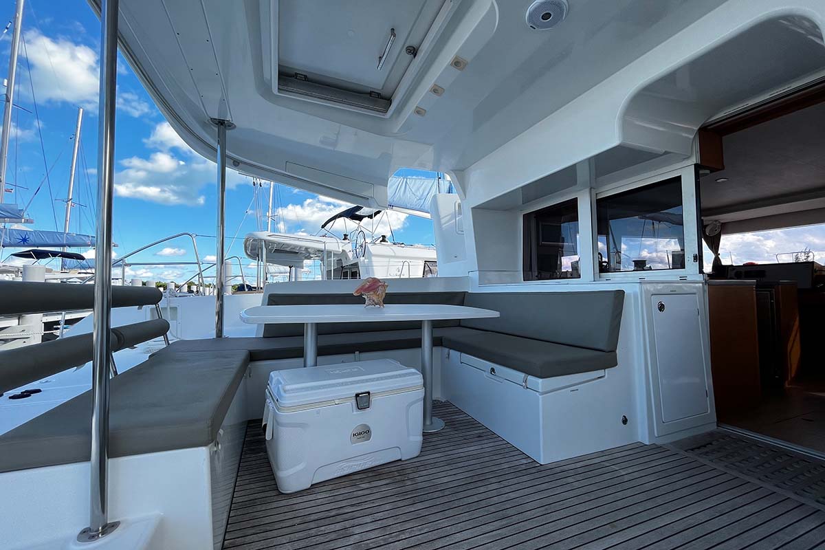 Photo #4 - Lagoon 450 F - 4 + 2 cab. (Cristal) in Marsh Harbour - 31474