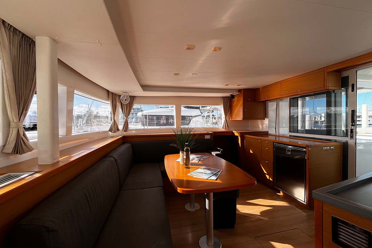 Photo #16 - Lagoon 450 F - 4 + 2 cab. (Cristal) in Marsh Harbour - 31474