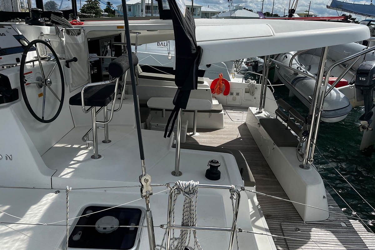 Photo #5 - Lagoon 42 - 4 + 2 cab. (Belight) en Marsh Harbour - 31479