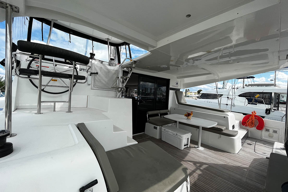 Photo #8 - Lagoon 42 - 4 + 2 cab. (Belight) en Marsh Harbour - 31479