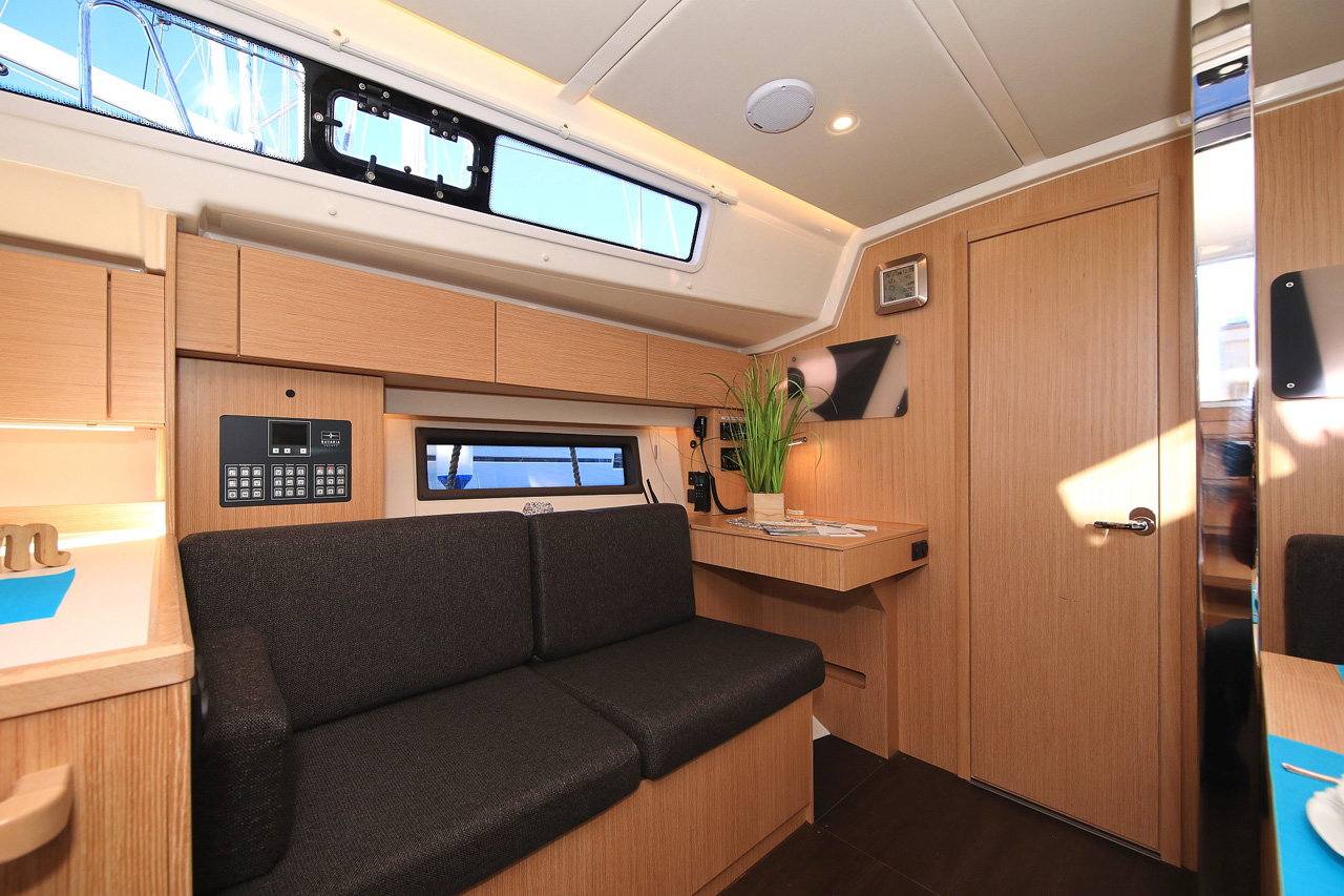Photo #15 - Bavaria C42 Style (Lizzy) en Trogir - 31487