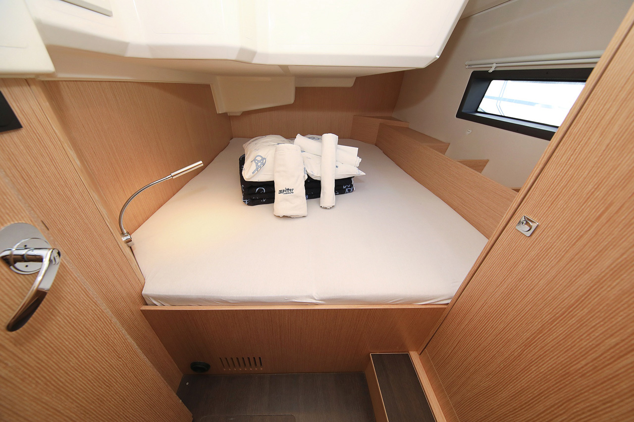 Photo #25 - Bavaria C42 Style (Lizzy) en Trogir - 31487