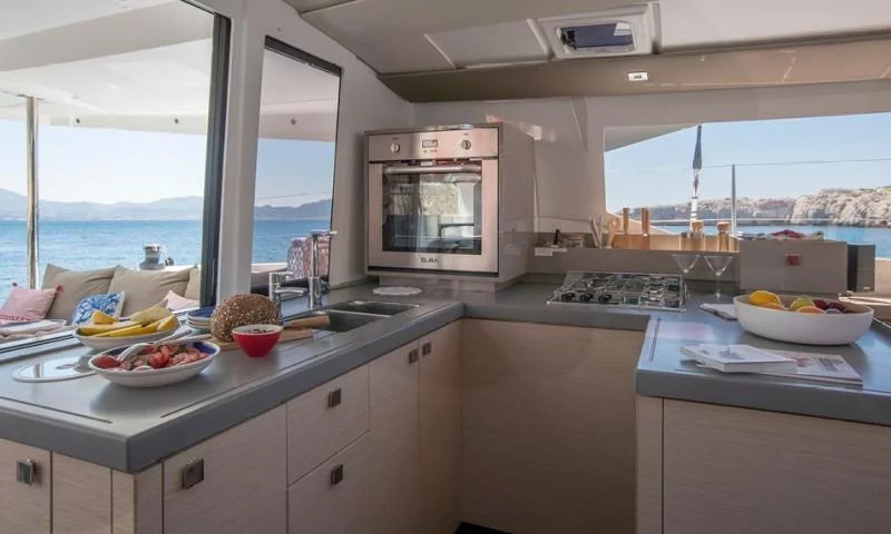 Fountaine Pajot Astrea 42 - 4 + 2 cab. (MARBELLA_DB )  - 7