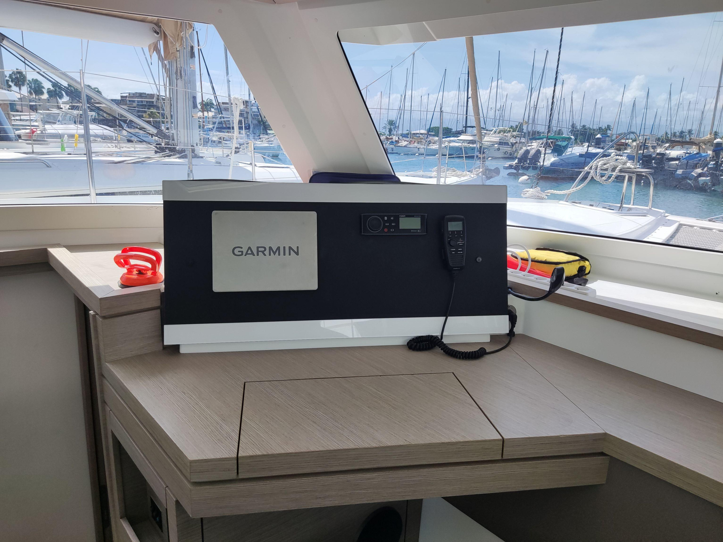 Photo #11 - Fountaine Pajot Lucia 40 - 4 cab. (SALAKO II) in Bas du fort - 31627
