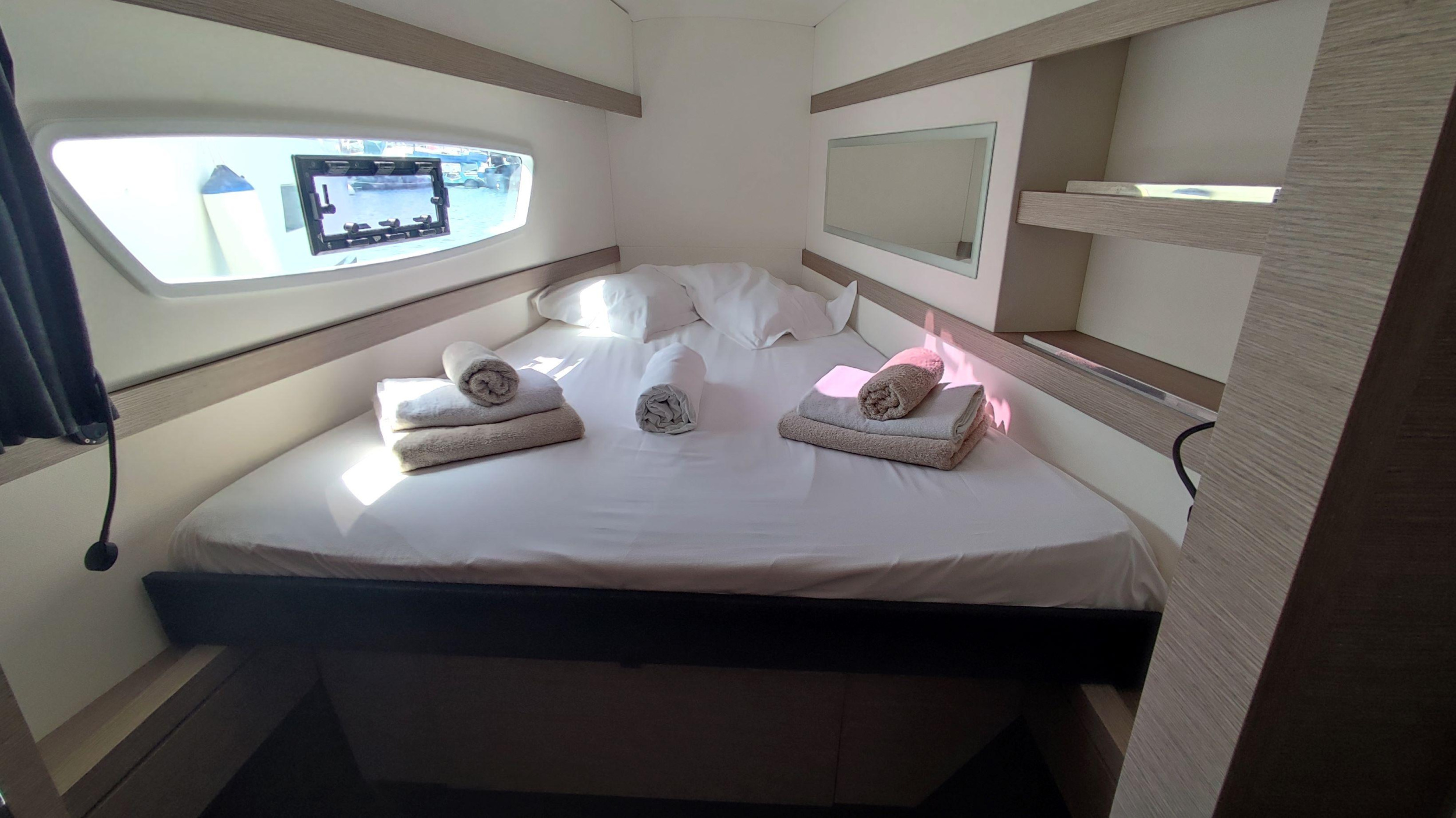 Photo #16 - Fountaine Pajot Lucia 40 - 4 cab. (SALAKO II) in Bas du fort - 31627