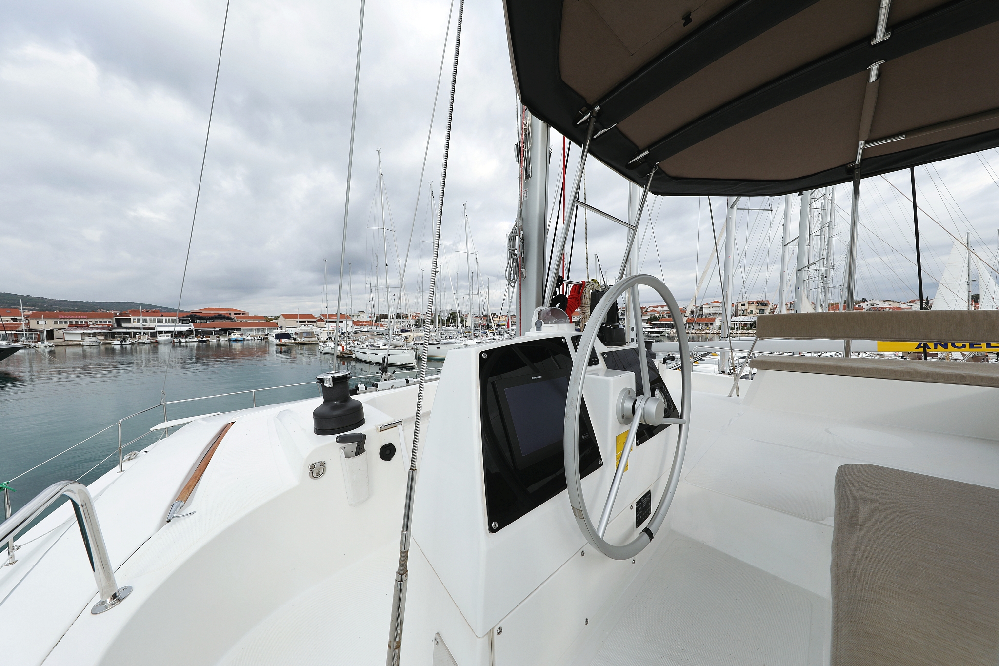 Photo #8 - Bali 4.6 - 5 + 1 cab. (Triton) in Vodice - 31652