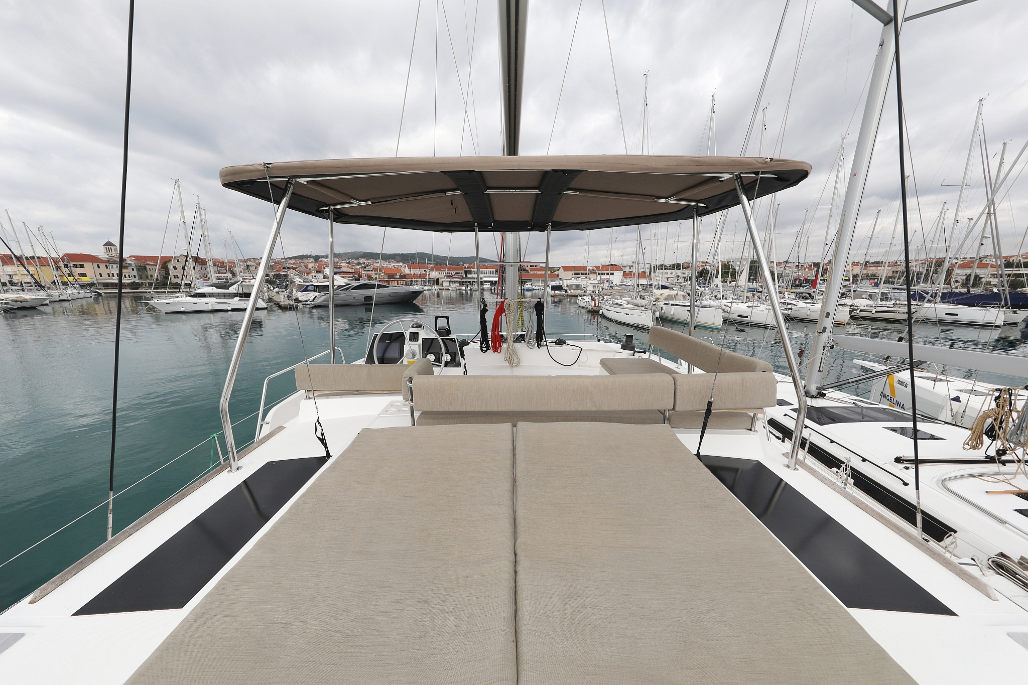 Photo #10 - Bali 4.6 - 5 + 1 cab. (Triton) in Vodice - 31652