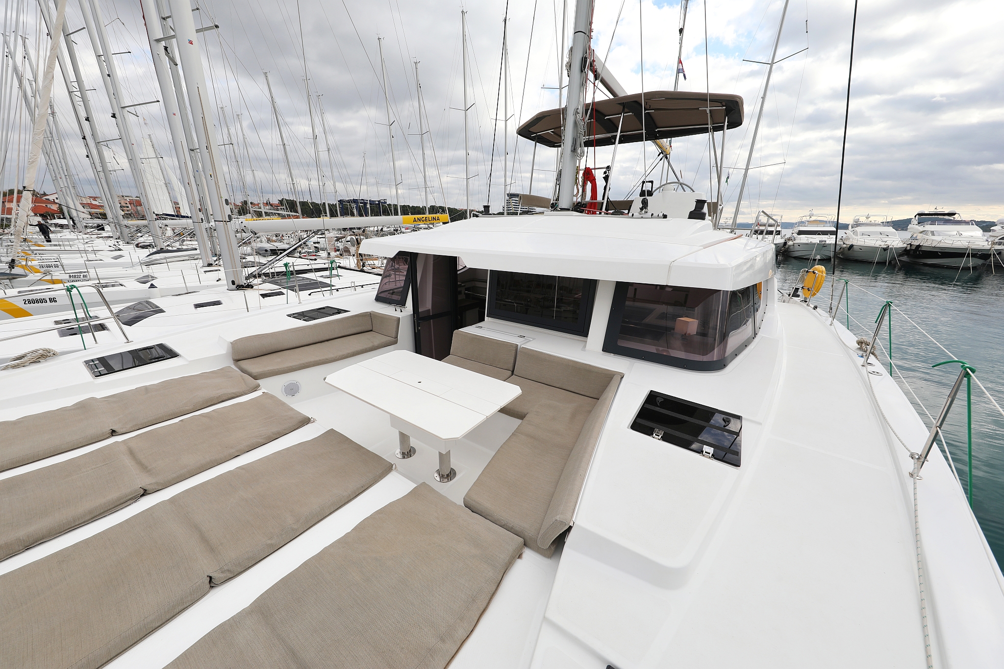 Photo #11 - Bali 4.6 - 5 + 1 cab. (Triton) in Vodice - 31652