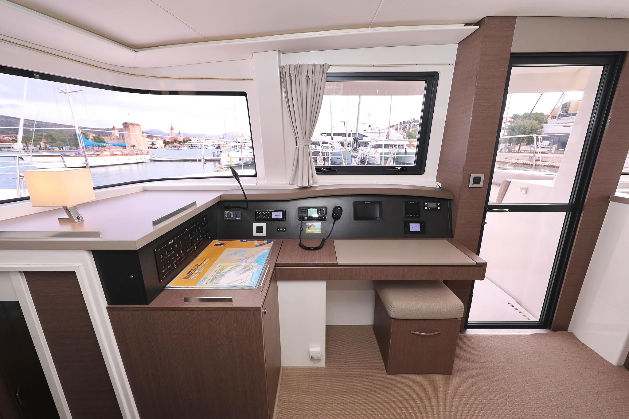 Photo #18 - Bali 4.8 - 6 + 2 cab. (Titan) in Trogir - 31653