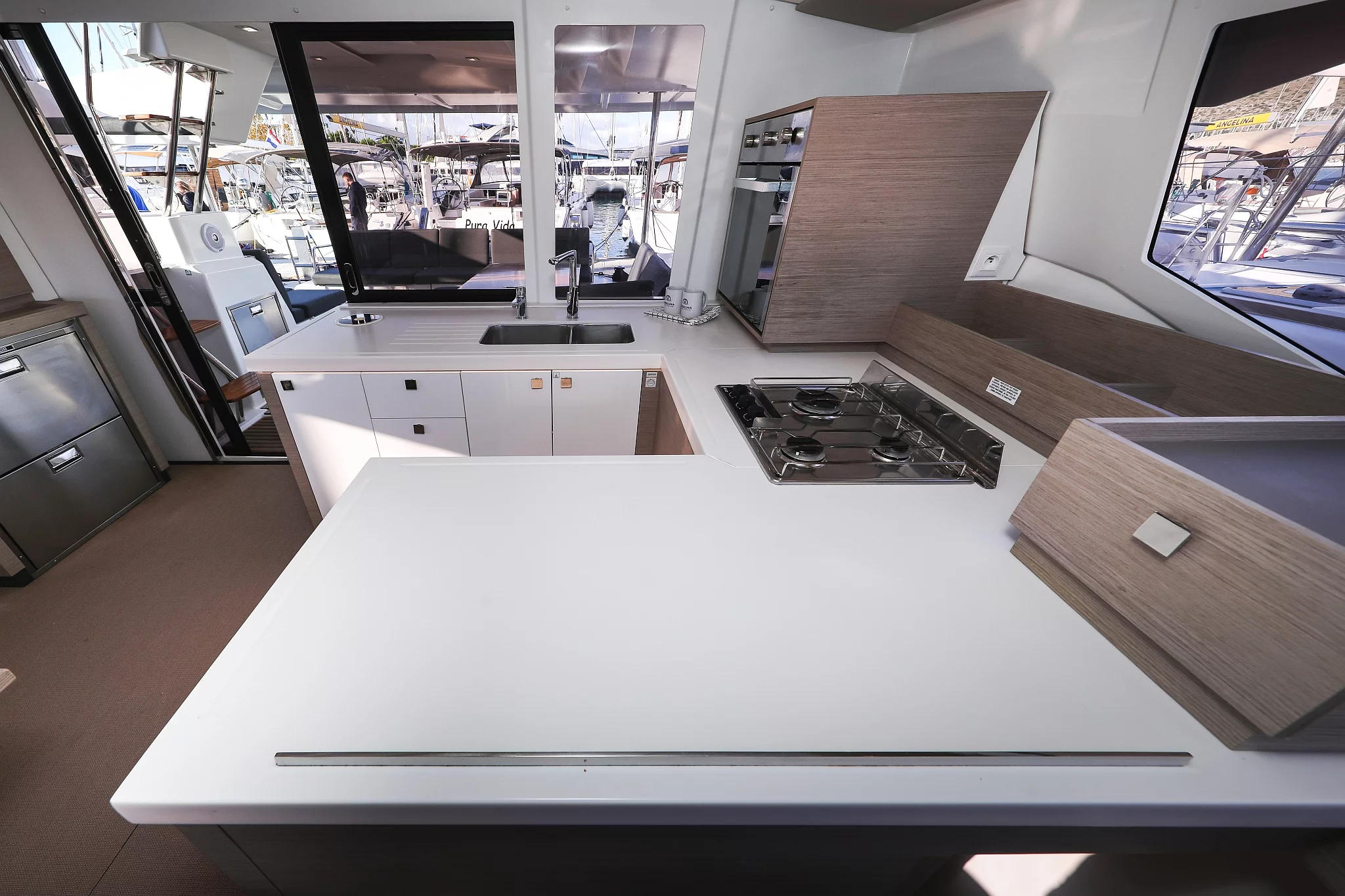 Fountaine Pajot Astrea 42 Quatuor (Macho)  - 21