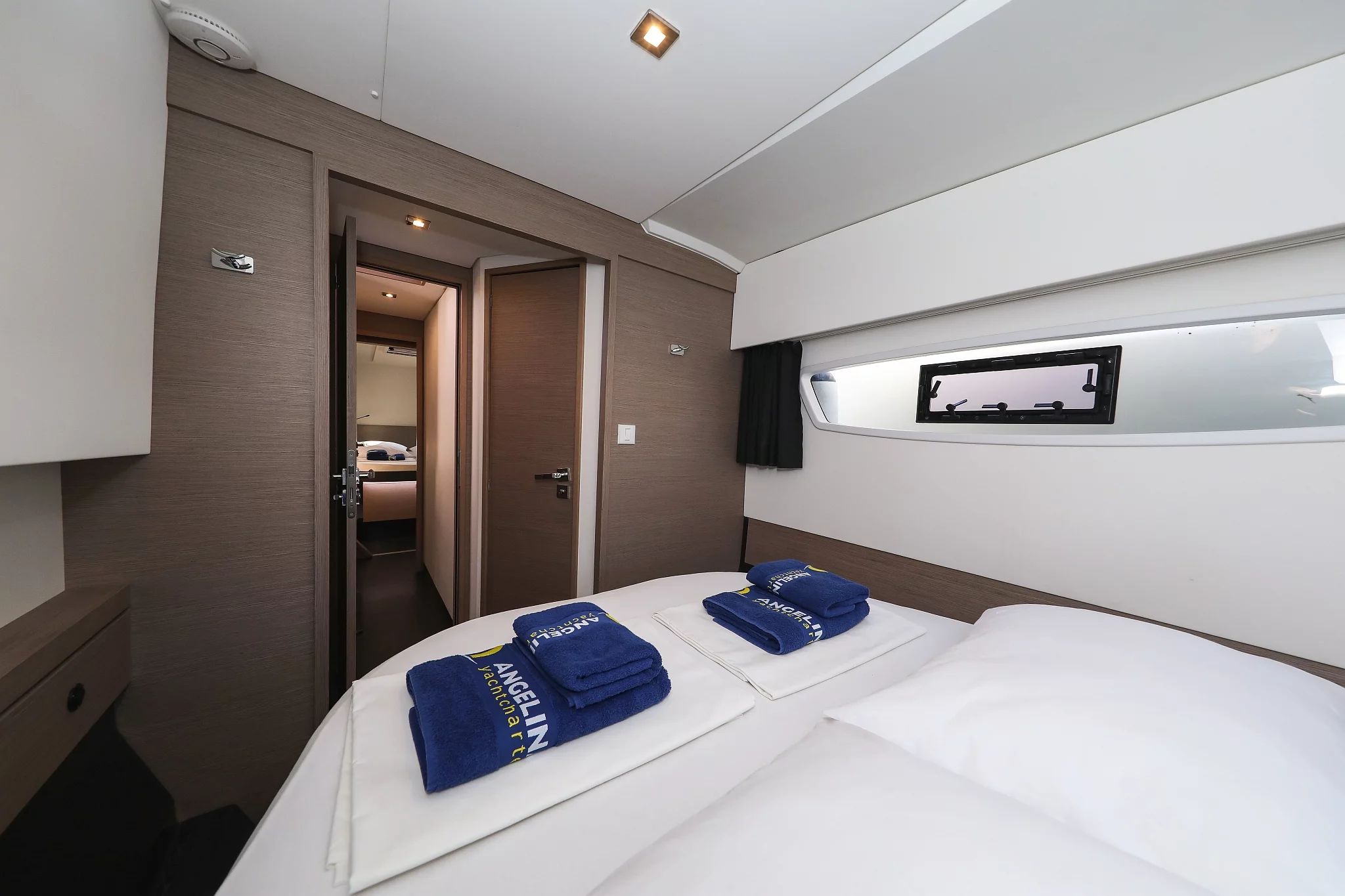 Fountaine Pajot Astrea 42 Quatuor (Macho)  - 27