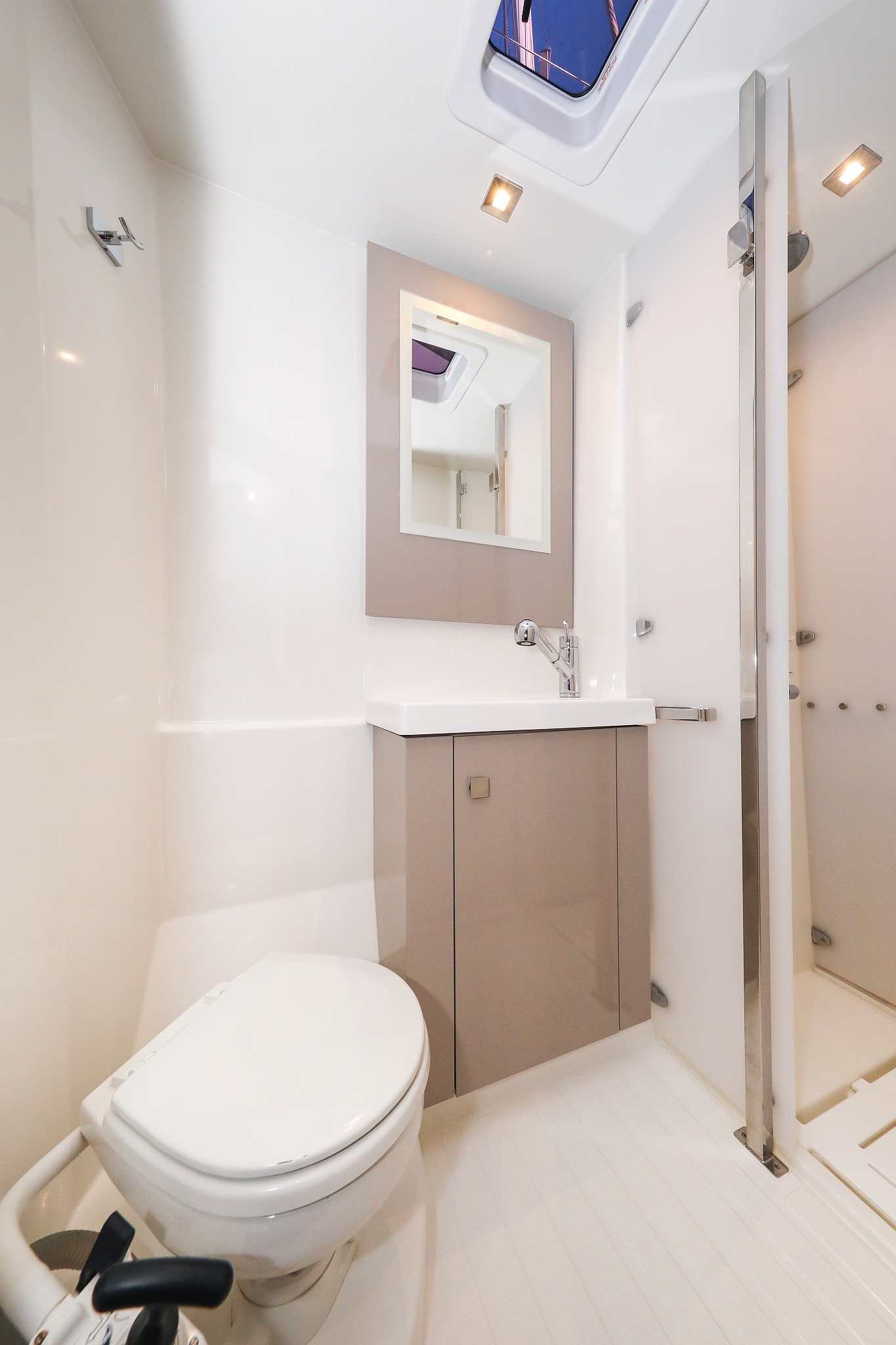 Photo #37 - Fountaine Pajot Astrea 42 Quatuor (Macho) in Trogir - 31656