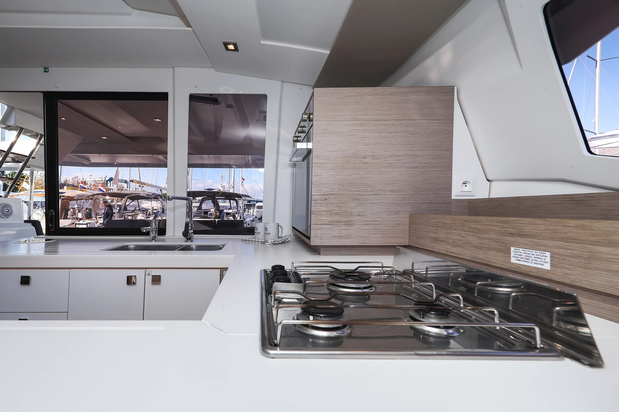 Fountaine Pajot Astrea 42 Quatuor (Macho)  - 41