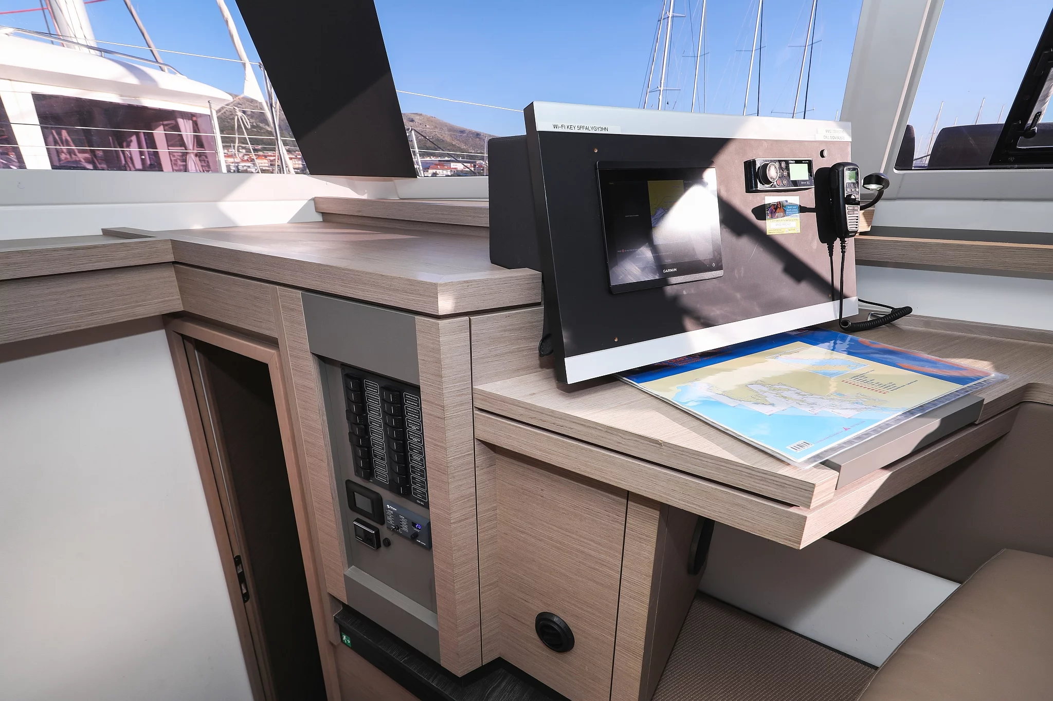 Fountaine Pajot Astrea 42 Quatuor (Macho)  - 45