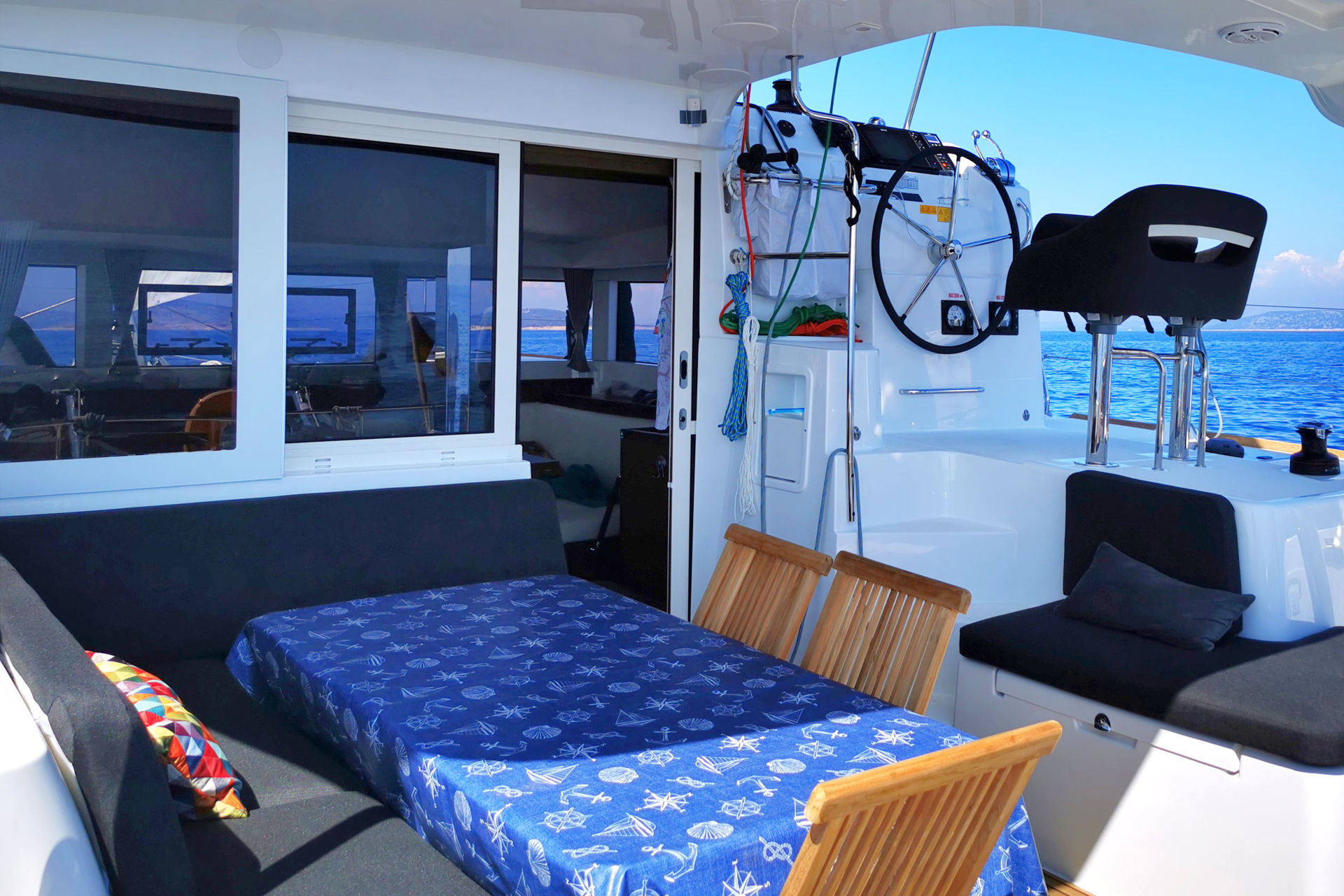 Photo #9 - Lagoon 40 - 4 + 2 cab (Vaiana) in Krk - 31709