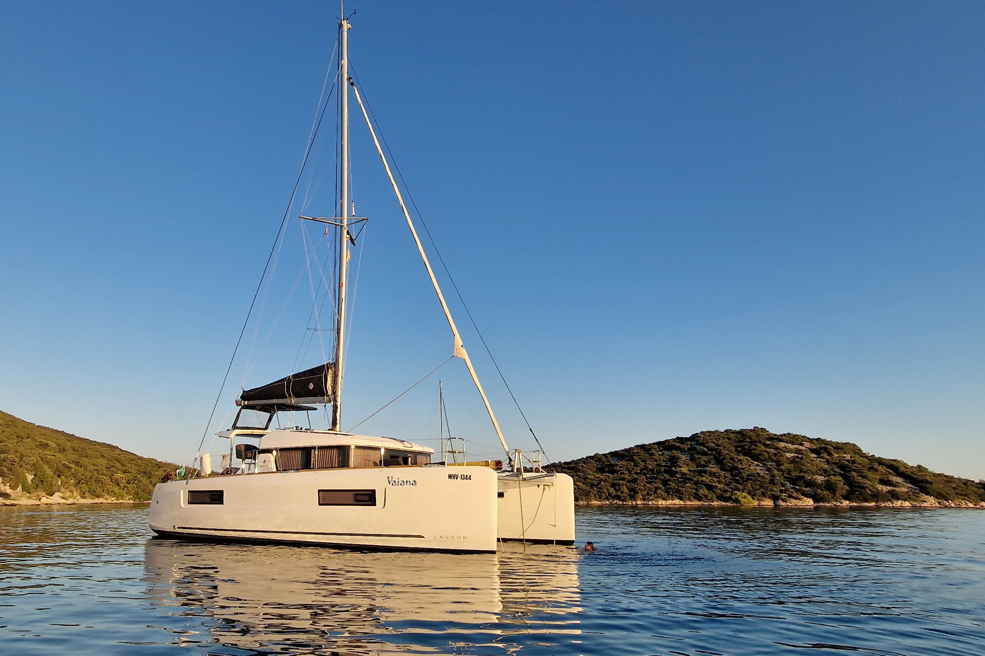 Photo #11 - Lagoon 40 - 4 + 2 cab (Vaiana) in Krk - 31709
