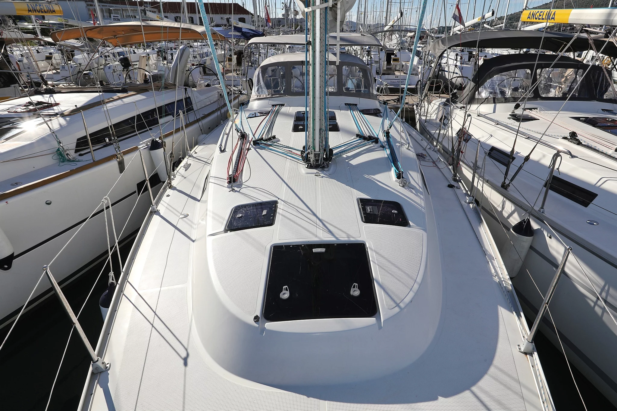 Bavaria Cruiser 40 S (Silver Arrow)  - 5