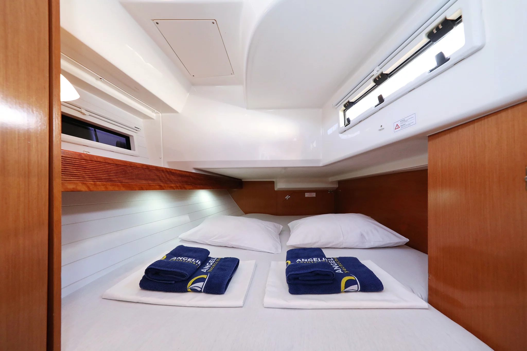 Bavaria Cruiser 40 S (Silver Arrow)  - 20