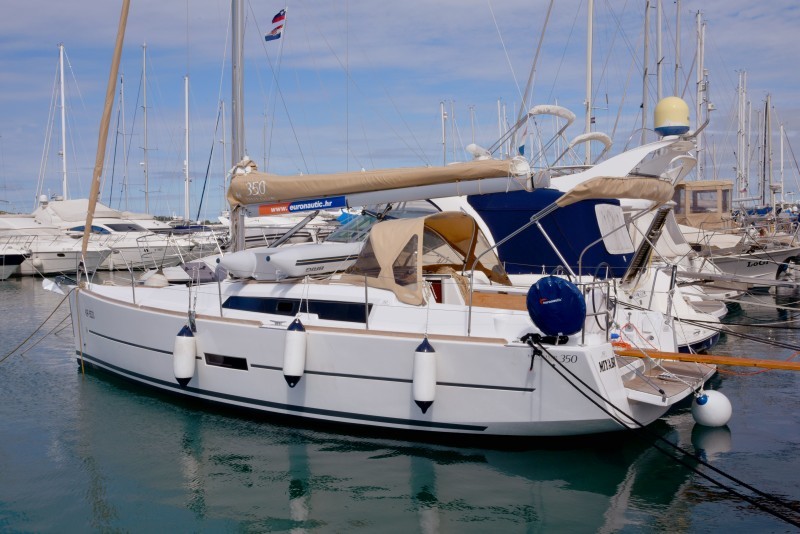 Photo #4 - Dufour 350 GL (Navita) in Biograd - 31825