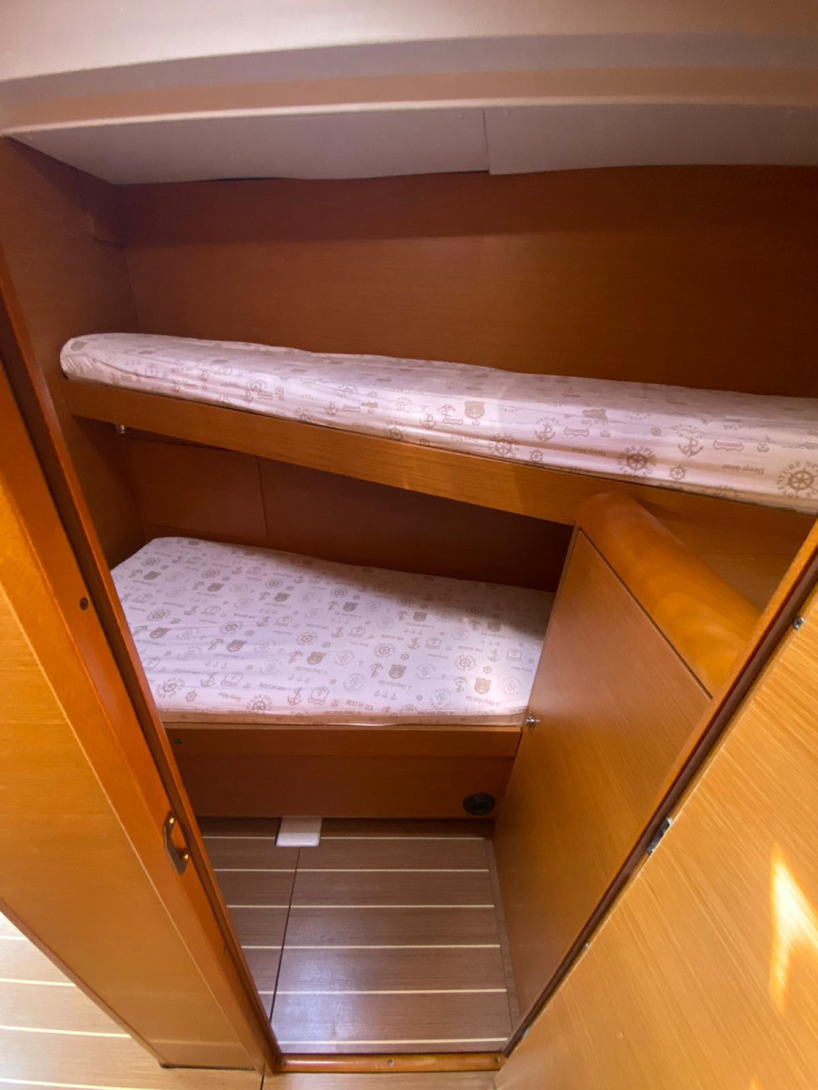Photo #10 - Sun Odyssey 439 (Toya) in Fethiye - 31847