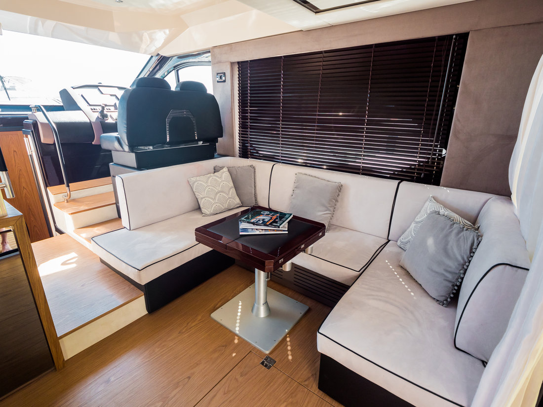 Photo #17 - Sessa Fly 47 (Stardust) en Sukosan - 31903