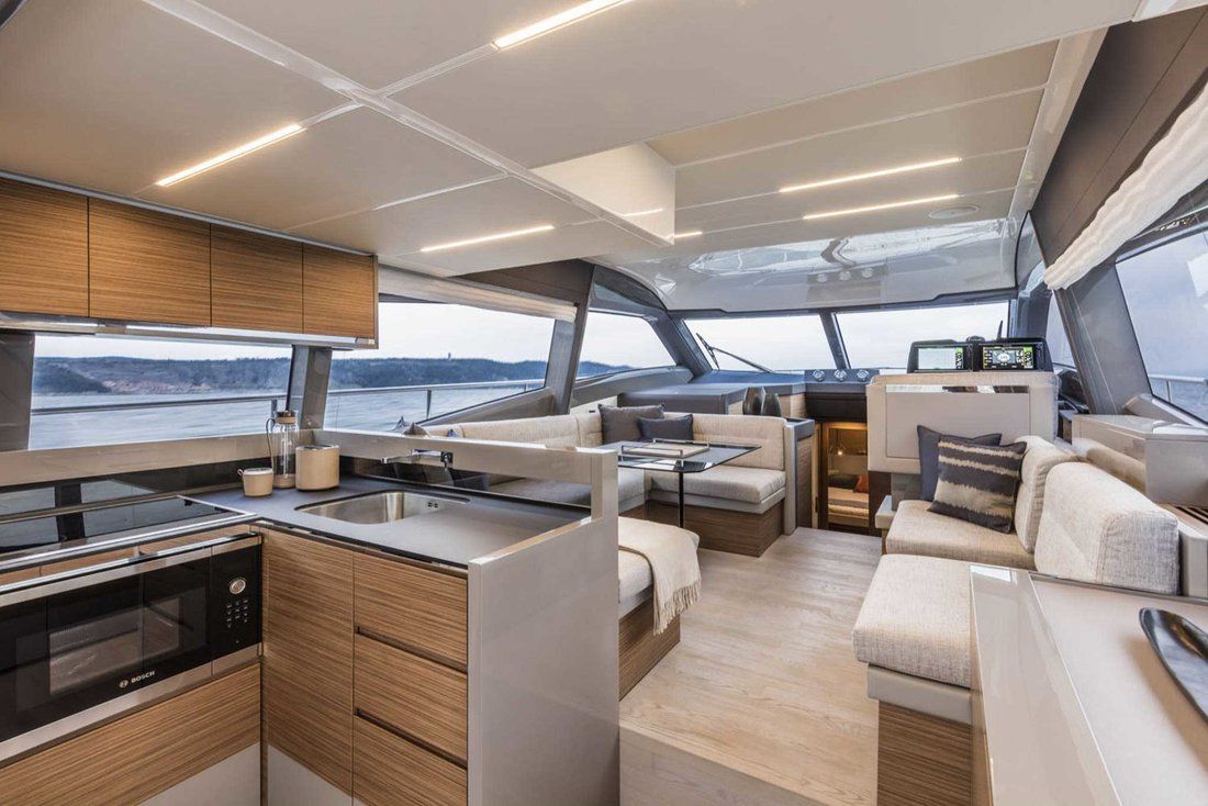 Photo #6 - Ferretti Yachts 450 (Lady Esmeralda) in Podstrana - 31904