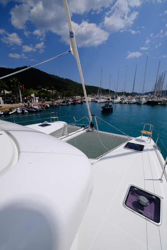 Photo #8 - Lagoon 42 - 4 cab. (Soffio) en Gocek - 31938