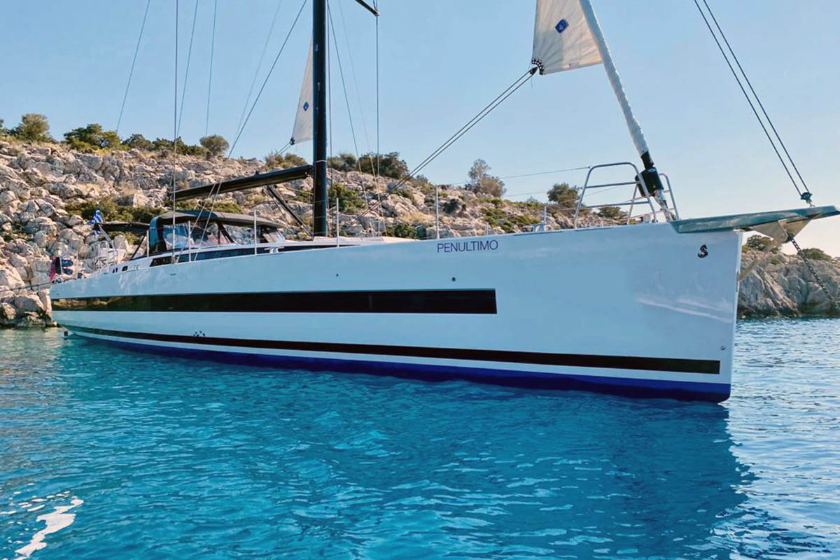 Photo #5 - Oceanis Yacht 62 - 4 + 1 (Penultimo) en Elliniko - 31945