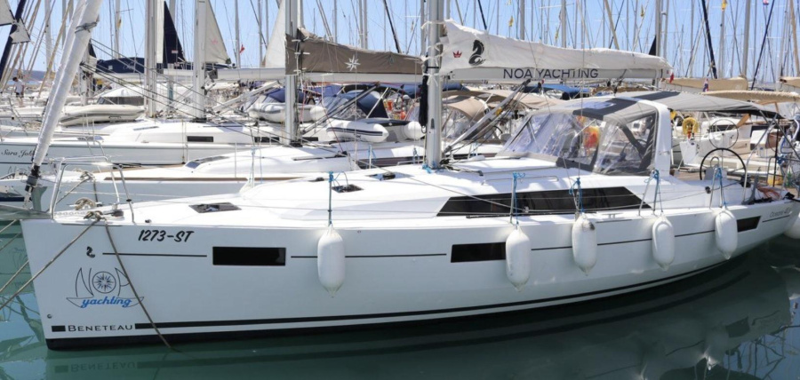 Photo #4 - Oceanis 41.1 (Mala Nevina) in Kastela - 31947