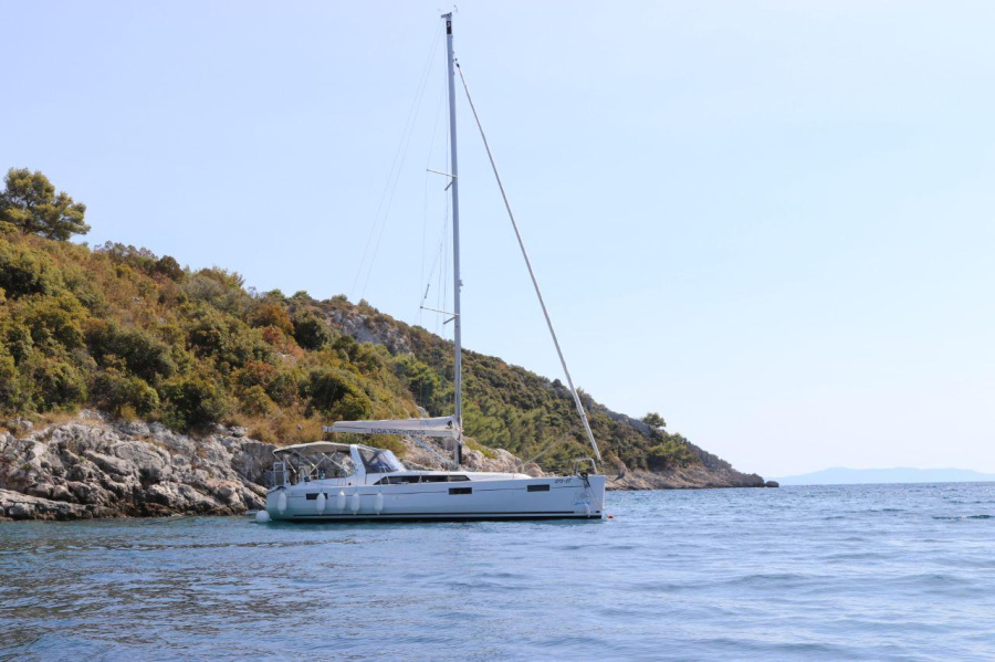 Photo #5 - Oceanis 41.1 (Mala Nevina) in Kastela - 31947