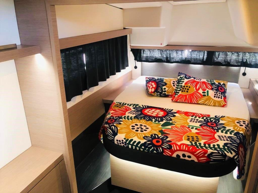 Photo #16 - Fountaine Pajot Isla 40 - 3 cab. (Island Escape) en Trogir - 31995