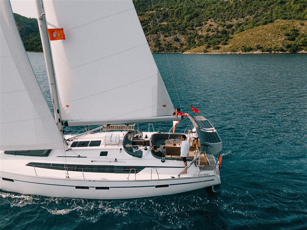 Photo #6 - Bavaria Cruiser 46 - 4 cab. (Barcelona) in Fethiye - 32008